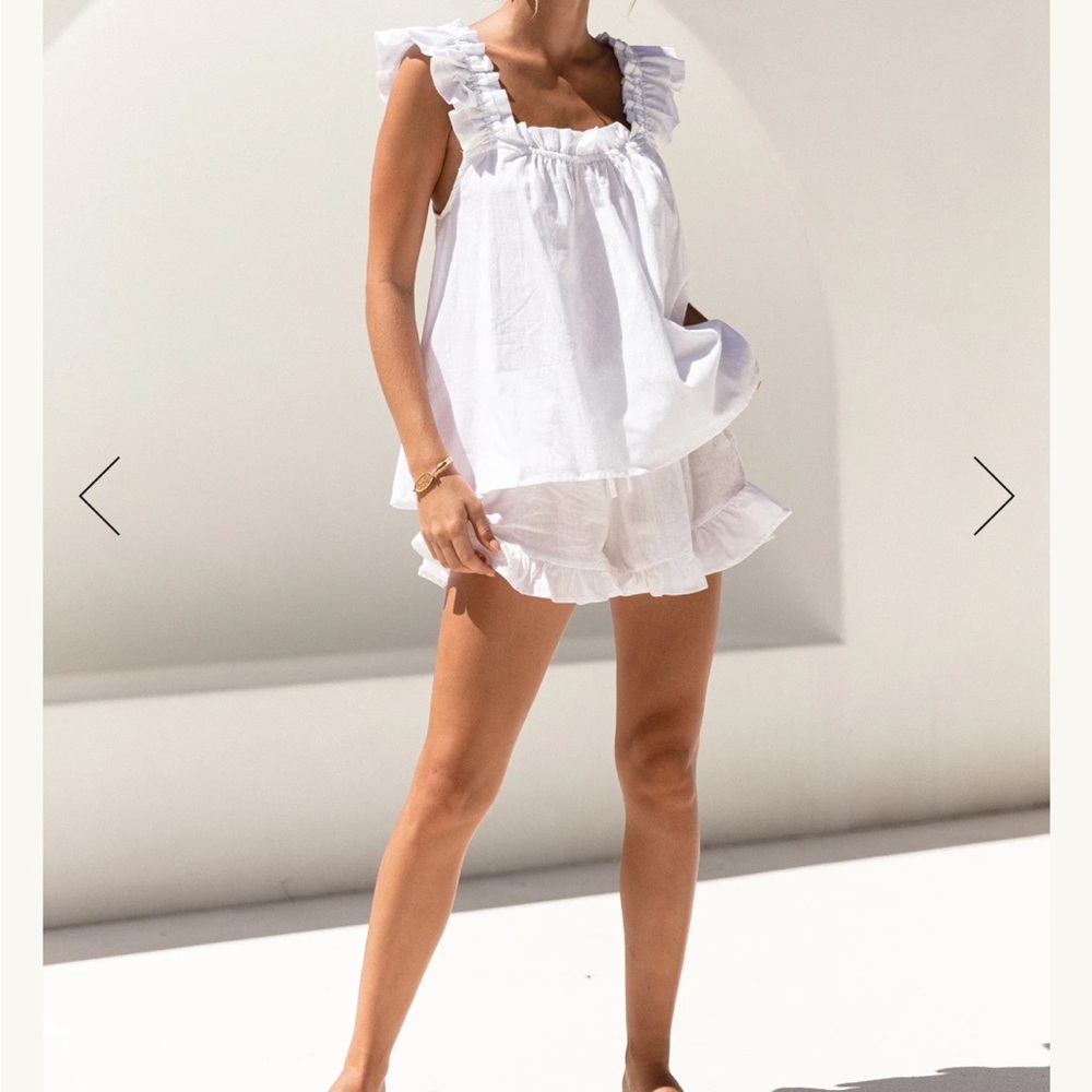 PIYAMA White Ruffle Sleeveless Top and Shorts Pajama Set